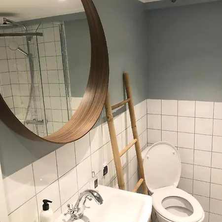 아파트 Belmondo House