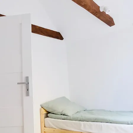 Belmondo House Apartment *