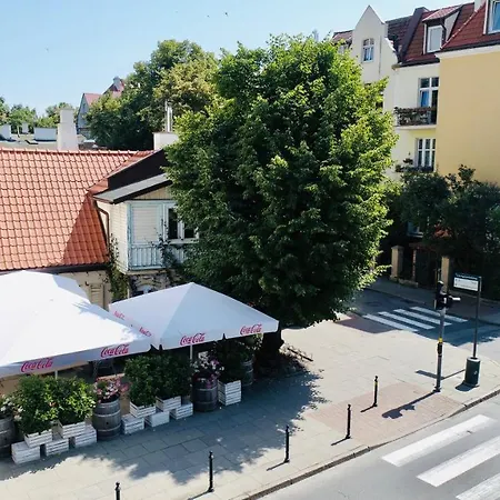 아파트 Belmondo House